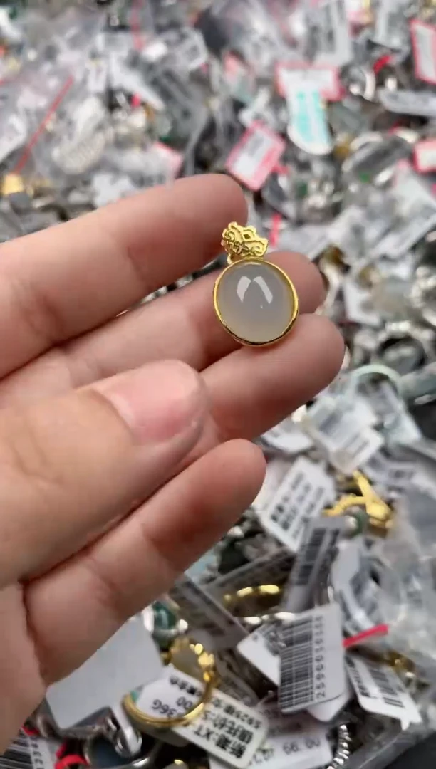银S925镶嵌戒指翡翠888     4