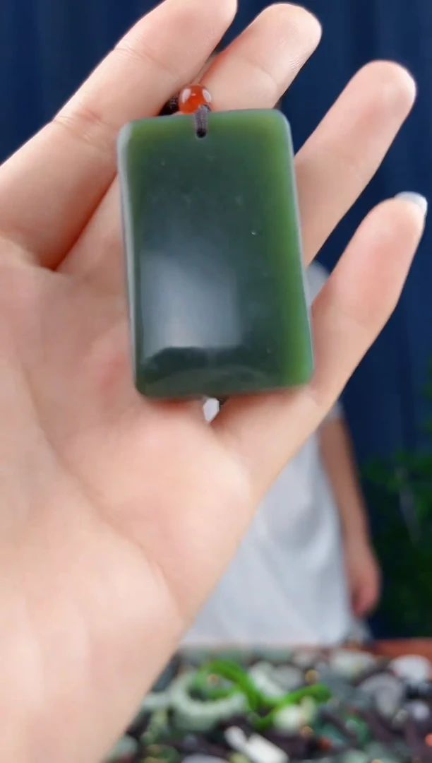未镶嵌和田玉挂件拍一发一，多样性发货