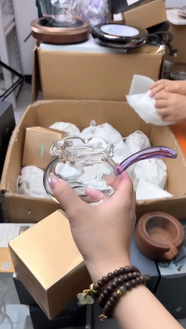 禾墨清妍茶海侧把浅紫色