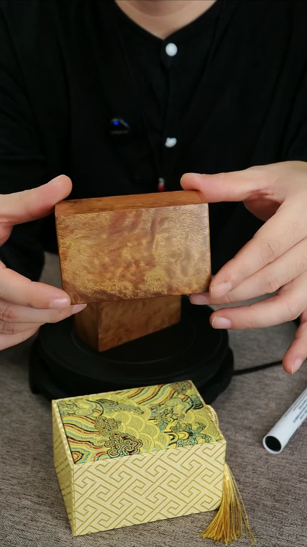 金丝楠A*d小叶桢楠满龙胆纹手工打磨