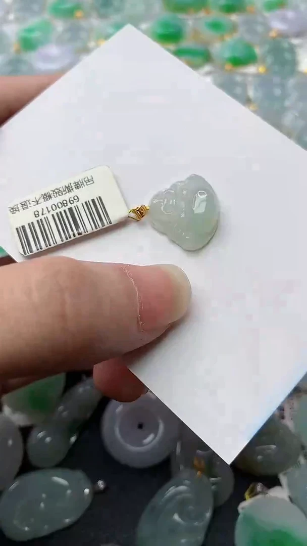 【闪购商品】翡翠颈饰18K金镶嵌31...........