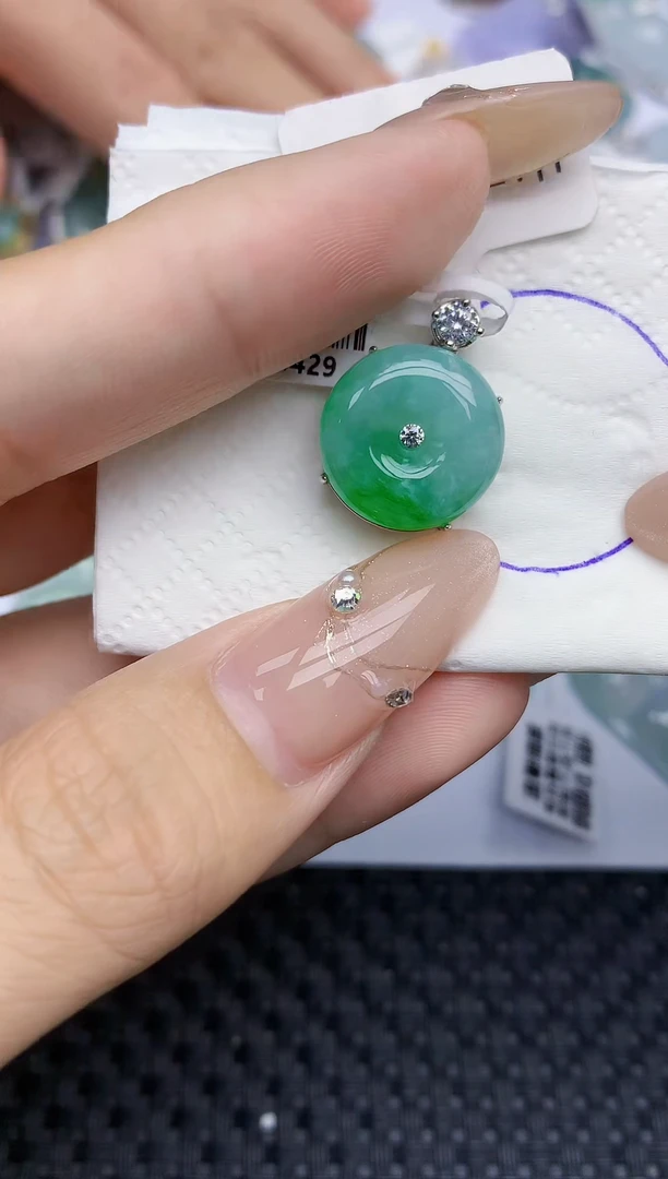颈饰银S925镶嵌翡翠296   天然翡翠A货  百元以上9米证书费自理