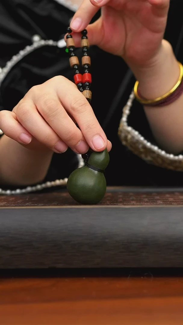 【闪购商品】紫砂茶壶绿泥葫芦手把件