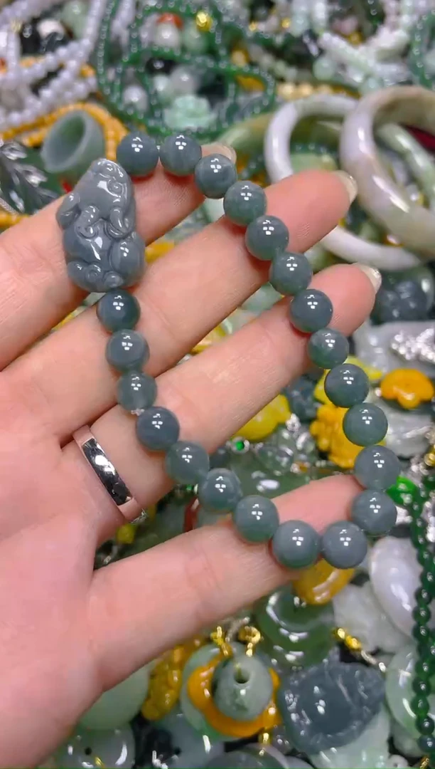 颈饰未镶嵌翡翠8MM