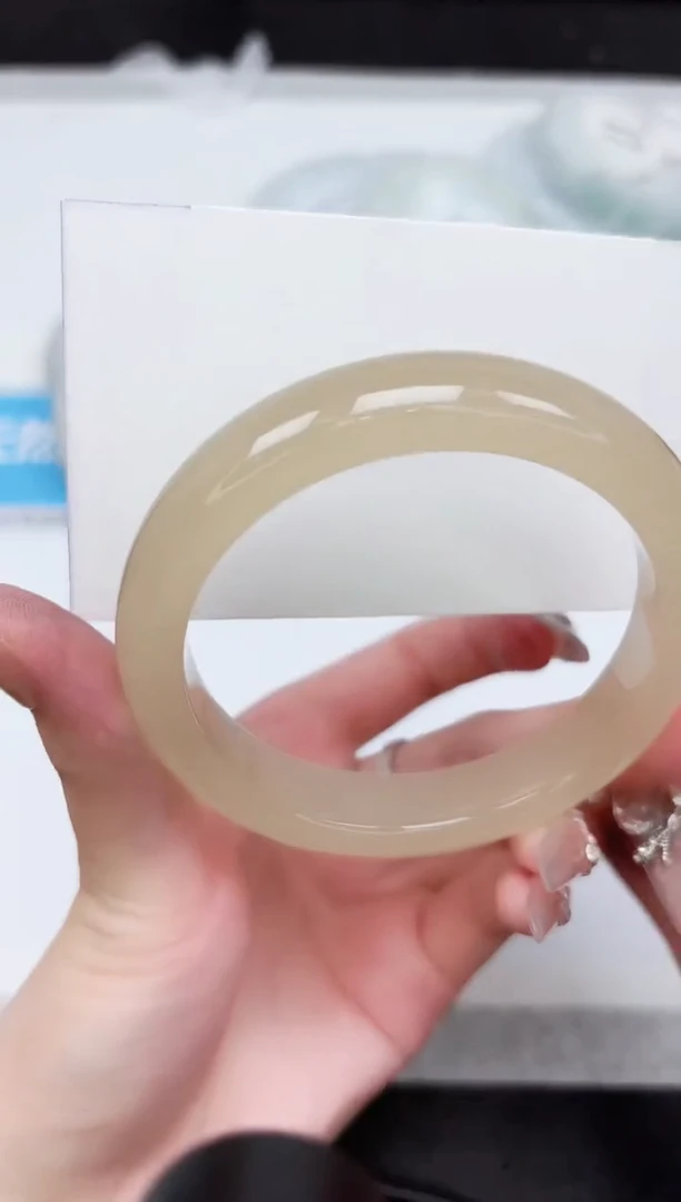 石英质玉手镯未镶嵌384-60.1