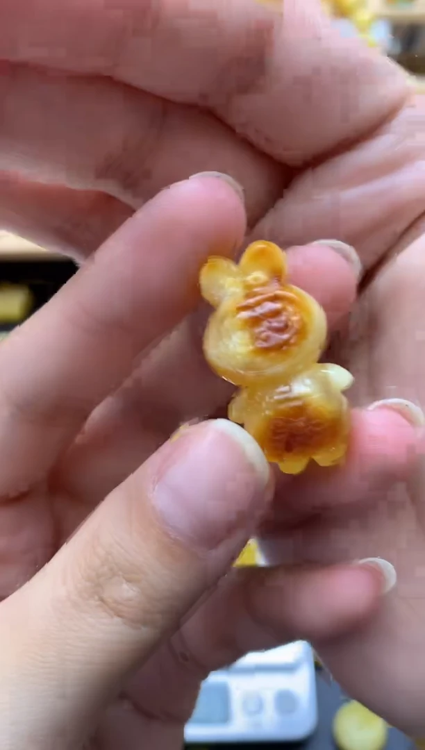 琥珀未镶嵌珠宝奇石077琥珀蜜蜡微瑕