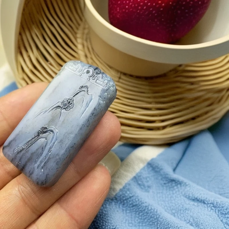 天然和田玉籽 料青花手工雕刻山水意境吊坠挂件