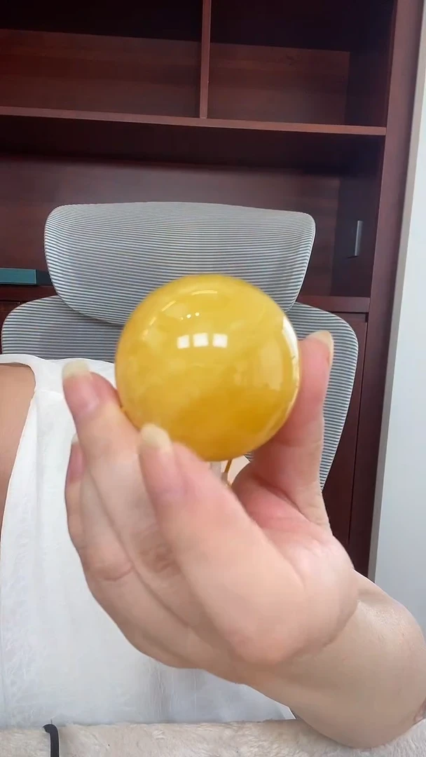 琥珀颈饰未镶嵌吊坠