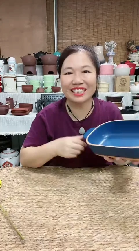 瑕疵小号蓝色烤盘