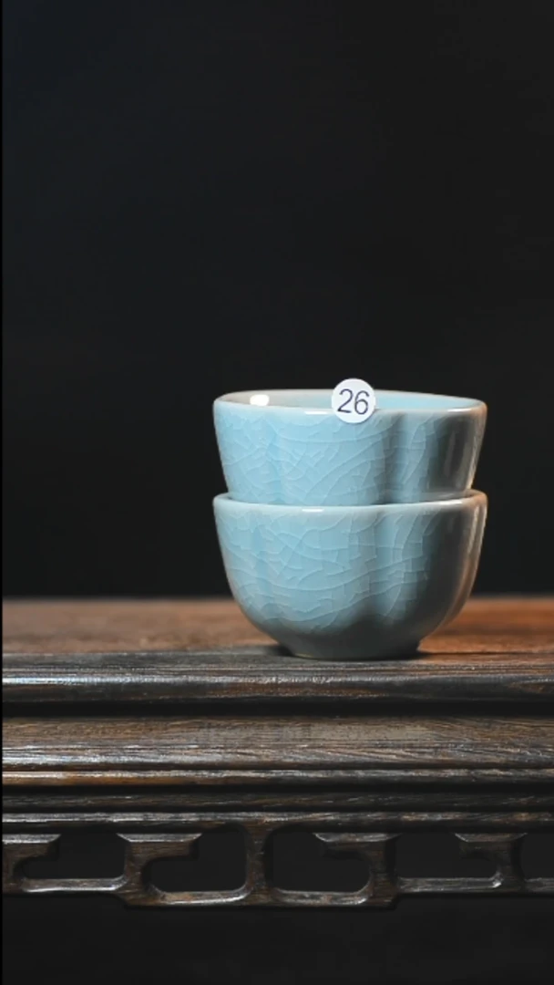 26号品茶杯一对全品清凉寺汝瓷