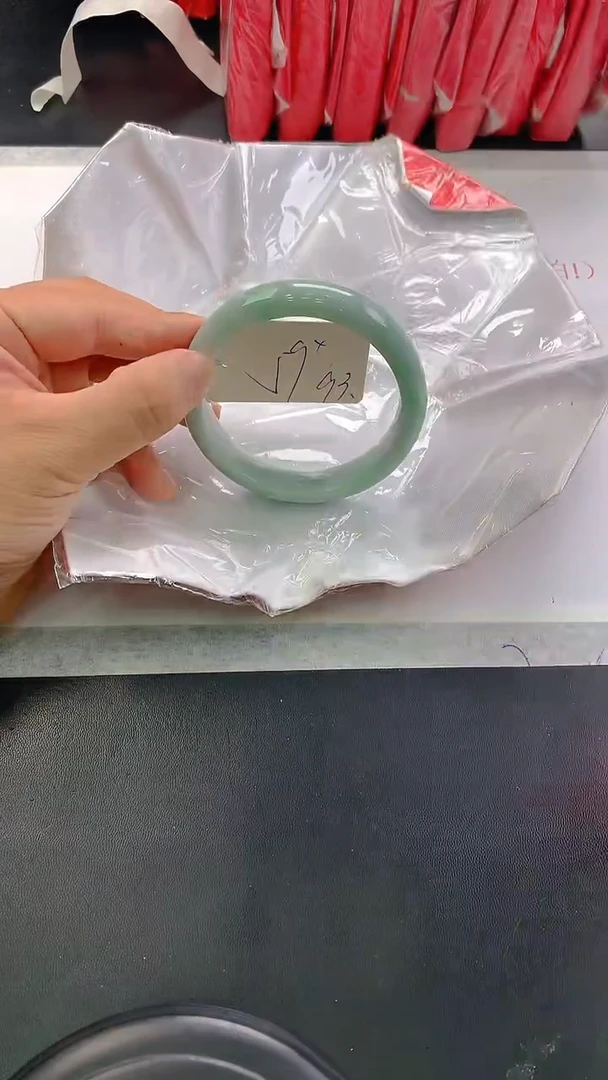 未镶嵌手镯翡翠93