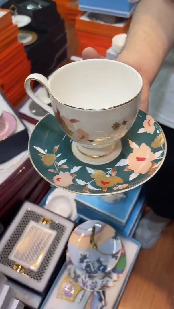 杯鸿辉家品牌瓷器，京东包邮！