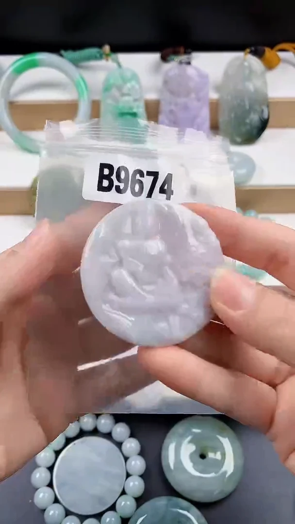 颈饰未镶嵌翡翠天然翡翠吊坠挂件