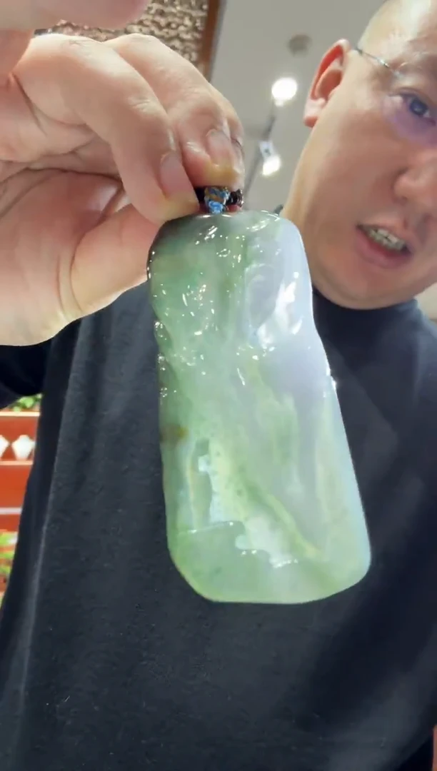 未镶嵌挂件翡翠A货翡翠孤品国雕谢林工