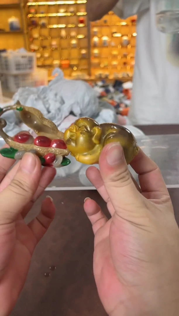 瓷片鸣盏居11111111变色小金猪花生