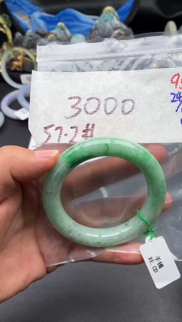 未镶嵌定制翡翠毛货需精细抛光多样性发1件95