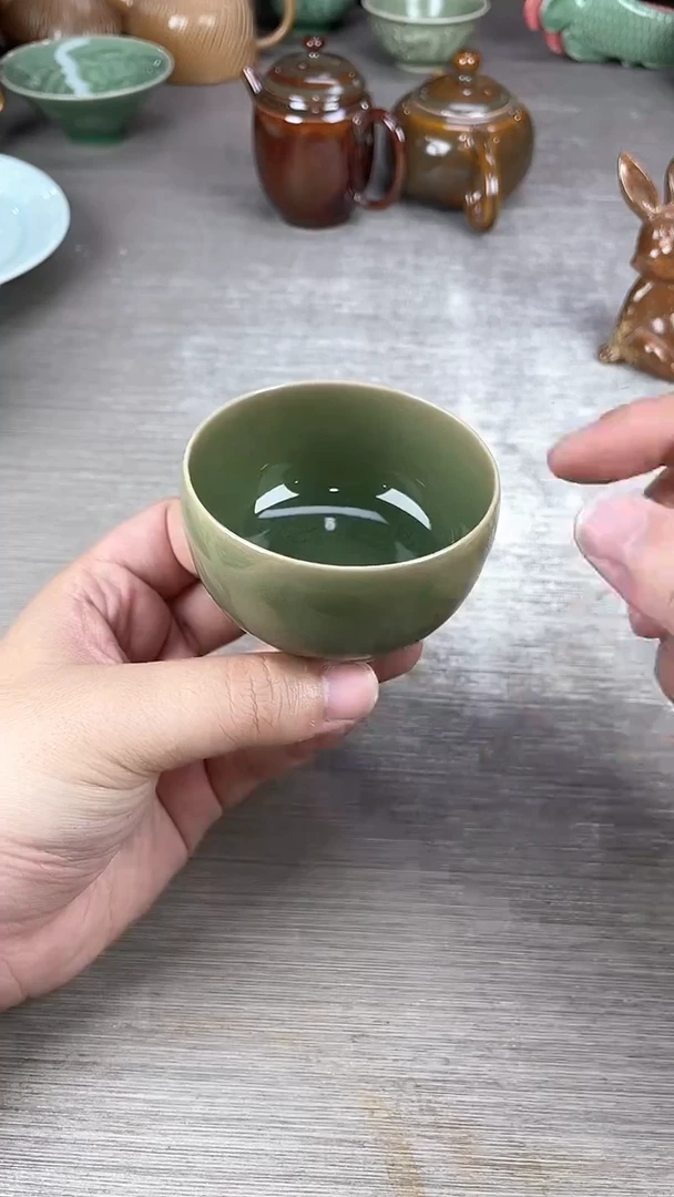 龙泉青瓷仓储大放漏