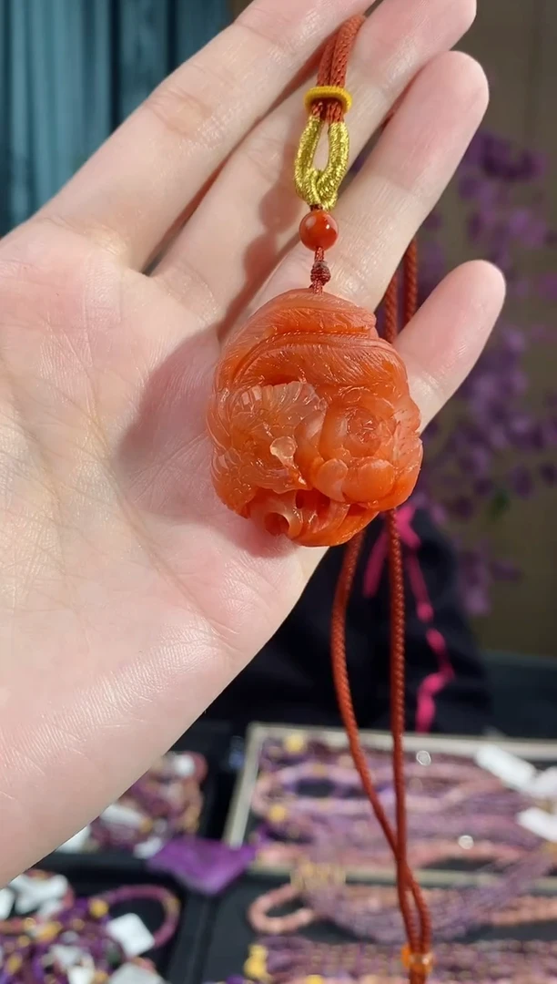 【闪购商品】南红玛瑙吊坠(赠链)未镶嵌915