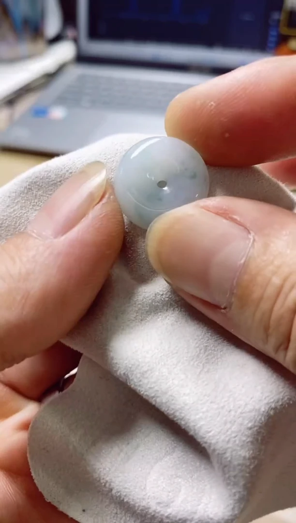 翡翠未镶嵌颈饰听****音9天然缅甸翡翠A货