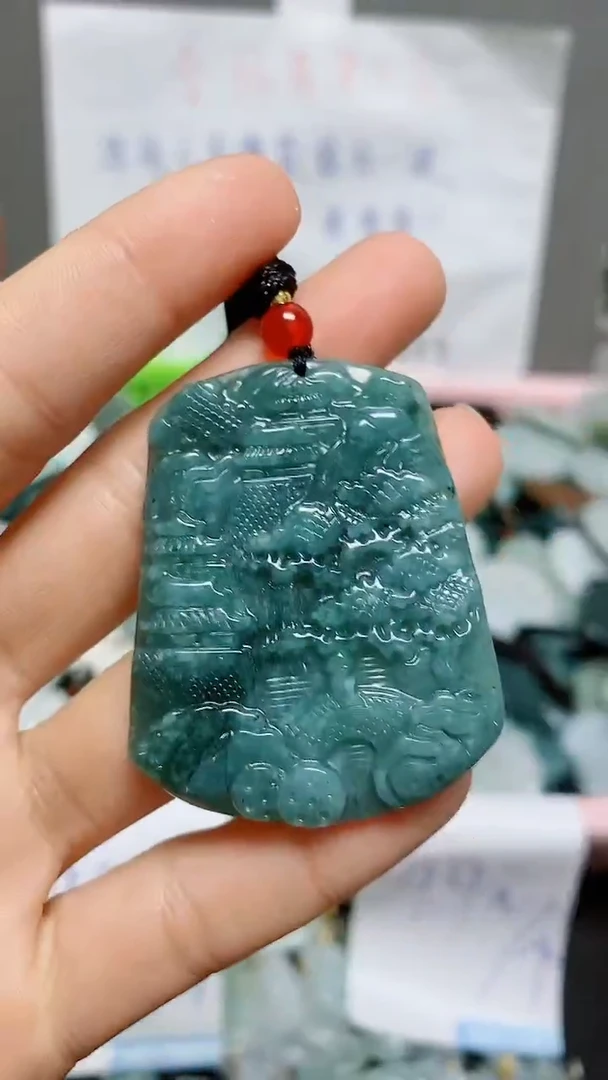 【闪购商品】翡翠颈饰未镶嵌天然翡翠A货