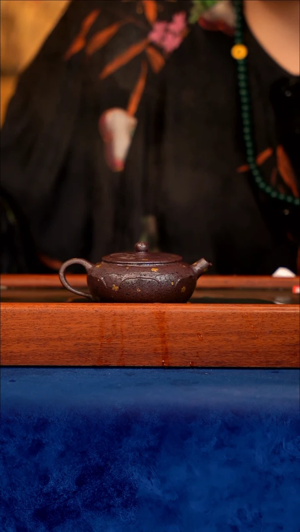 紫砂 宜兴紫砂 GFY 小叶紫檀莲瓣