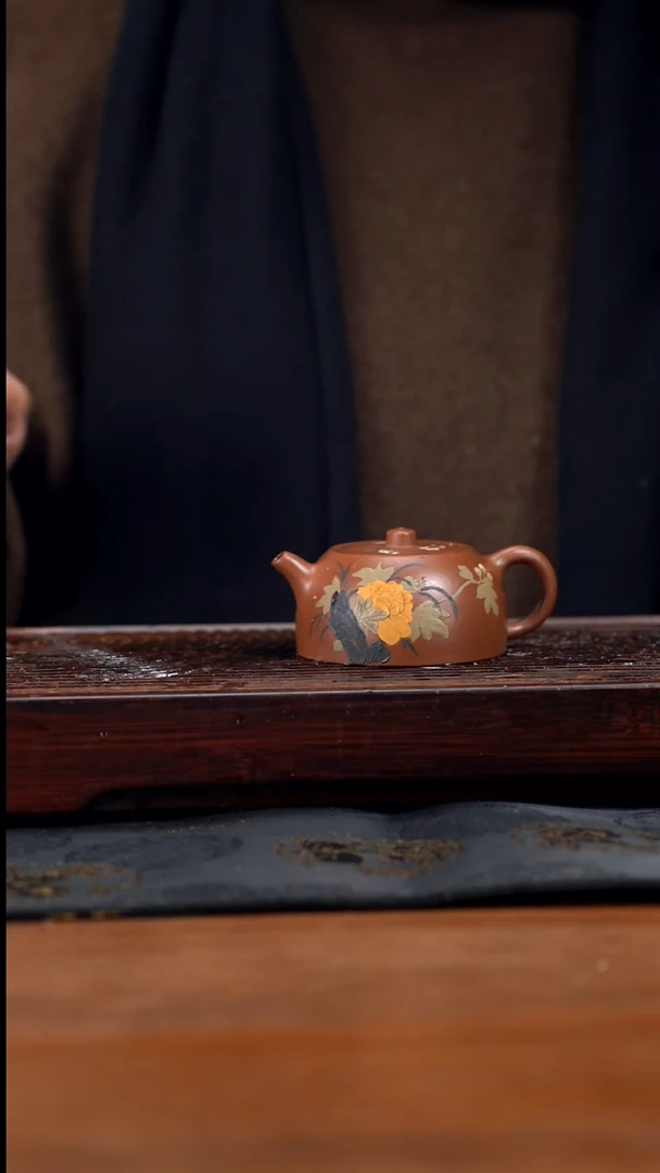 【闪购商品】紫砂茶壶100cc黄龙山原矿段泥井栏25