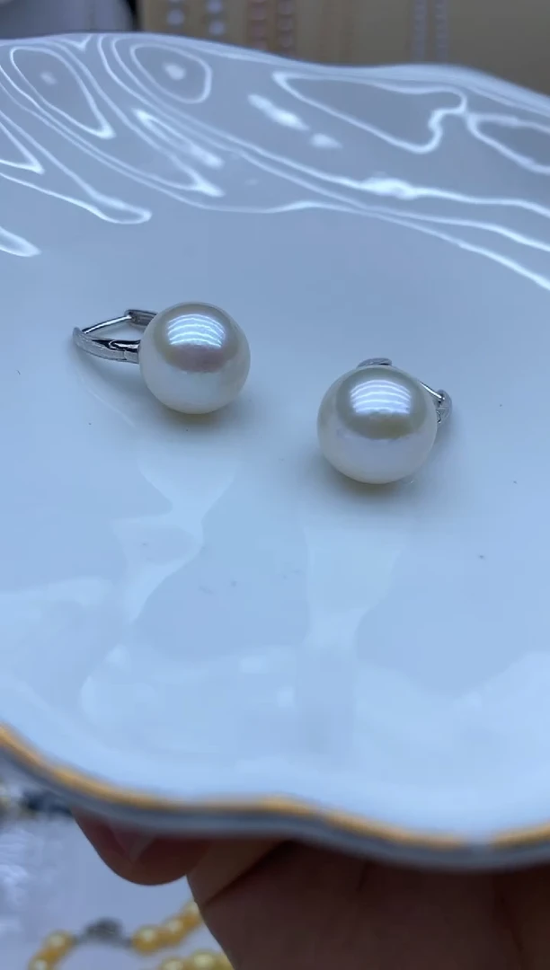 银S925镶嵌耳饰淡水珍珠水桶