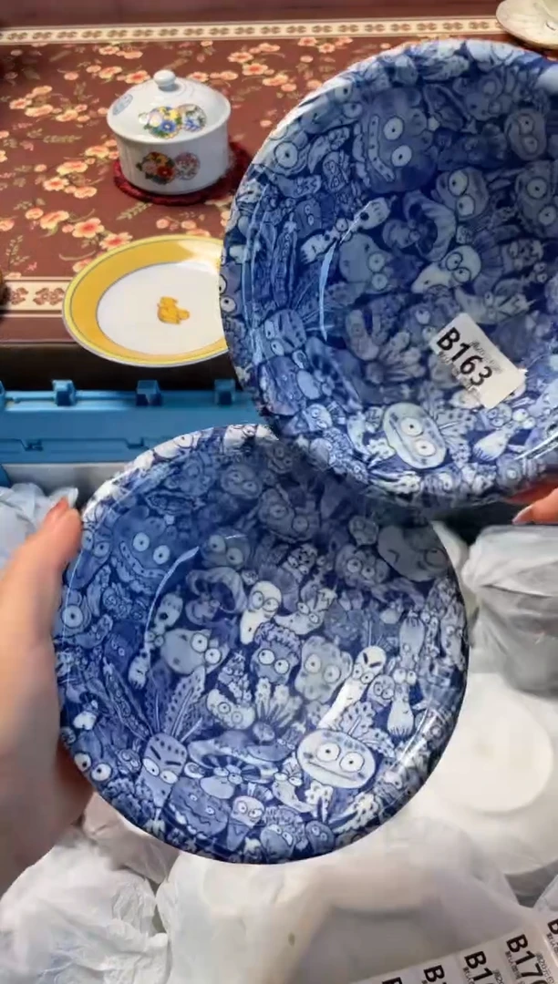 瓷片彳****z瓷器瓷器B163