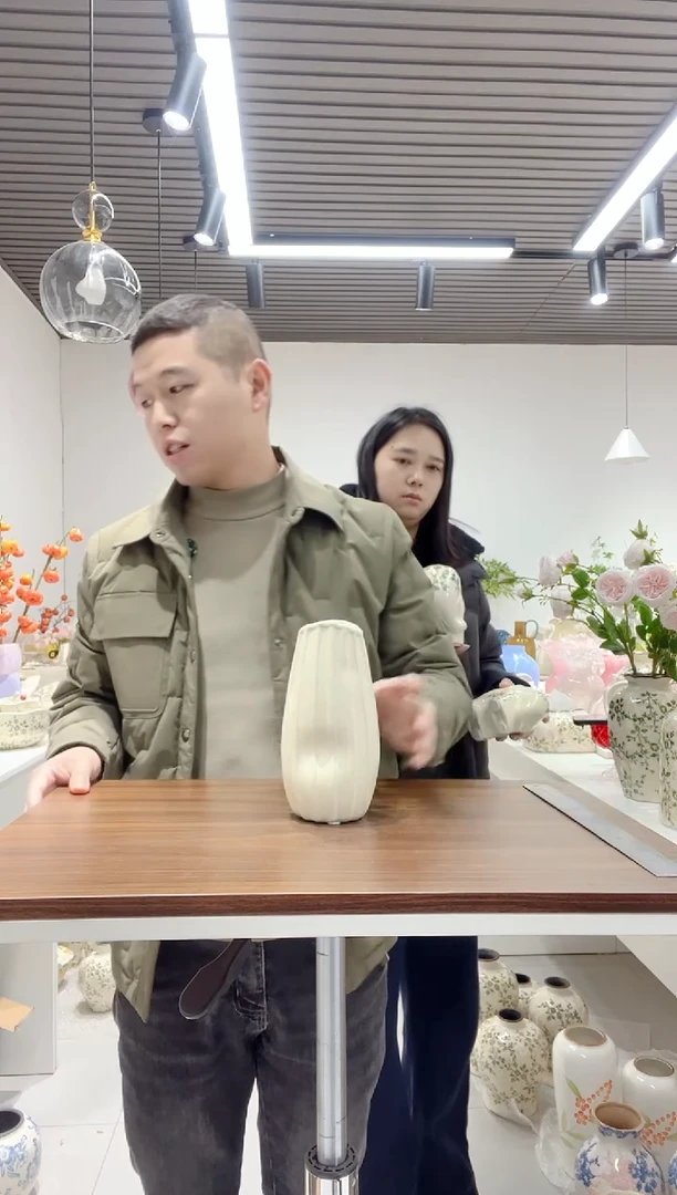 尾货清仓花生小号奶黄色