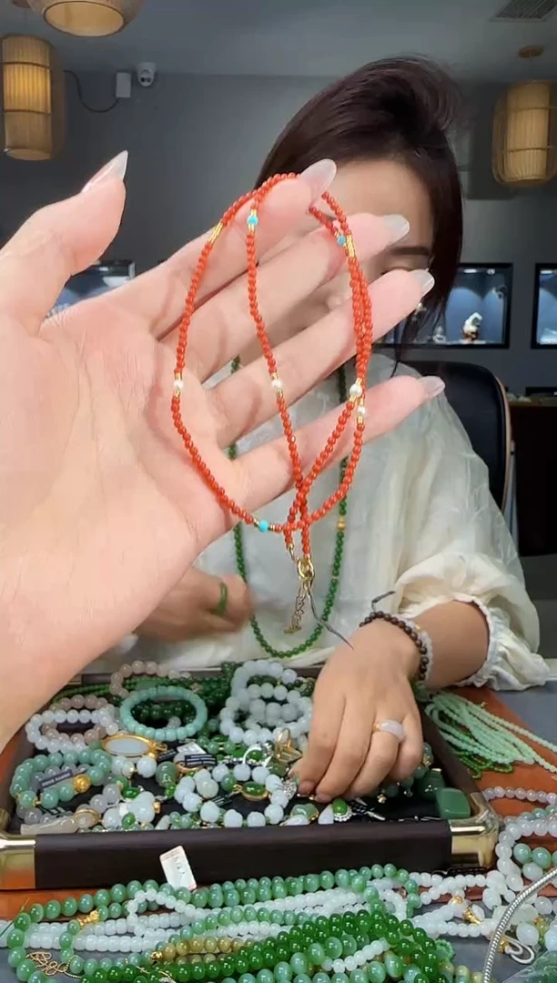 颈饰未镶嵌南红玛瑙1