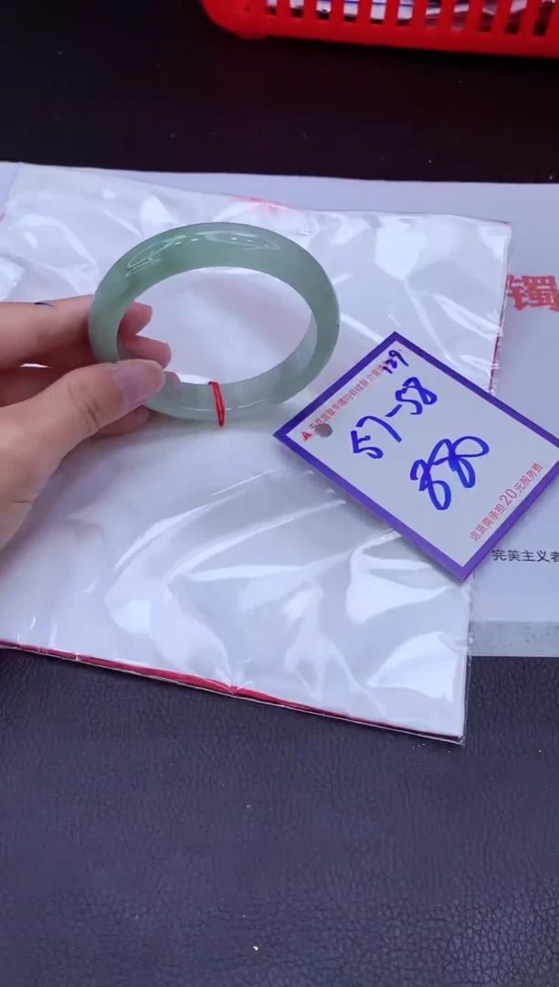 翡翠手镯未镶嵌11111111