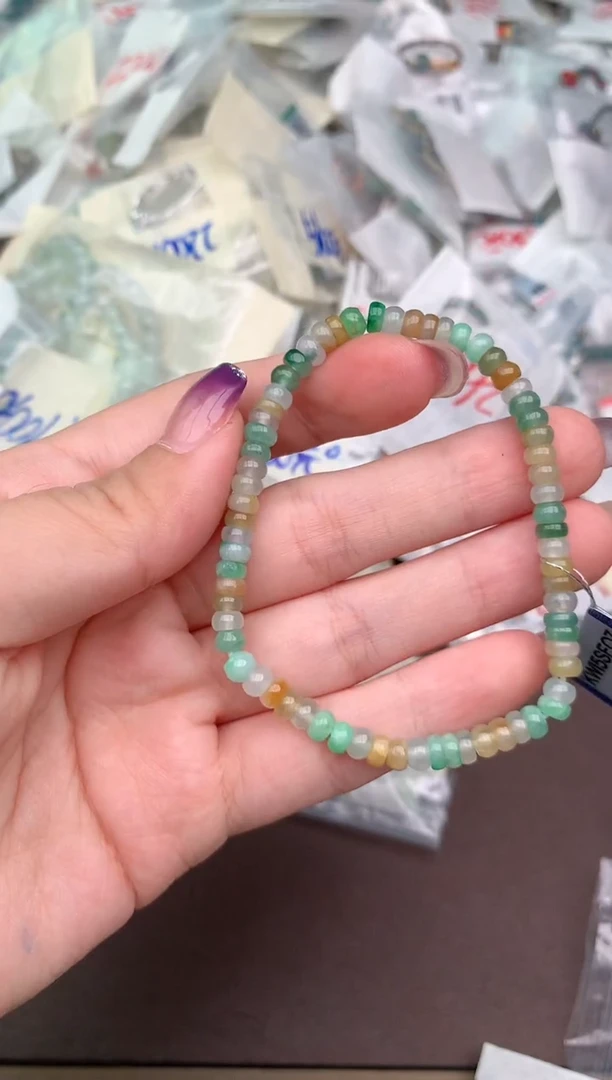 翡翠挂件未镶嵌一