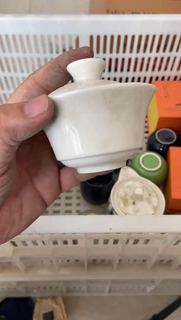 杯无运费险有瑕疵的摄影的产品有使用过的痕迹有点脏介意勿拍