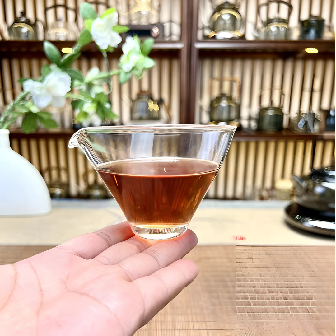 玻璃斗笠公道杯创意耐热玻璃日式公杯家用高档锤纹公道杯分茶器