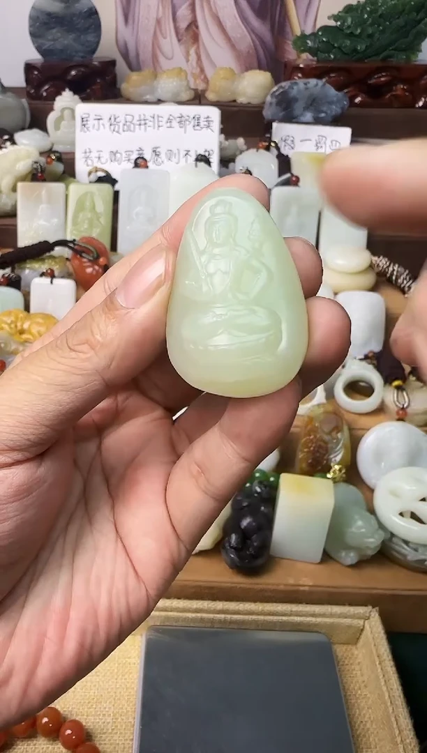【闪购商品】和田玉颈饰未镶嵌虚空藏