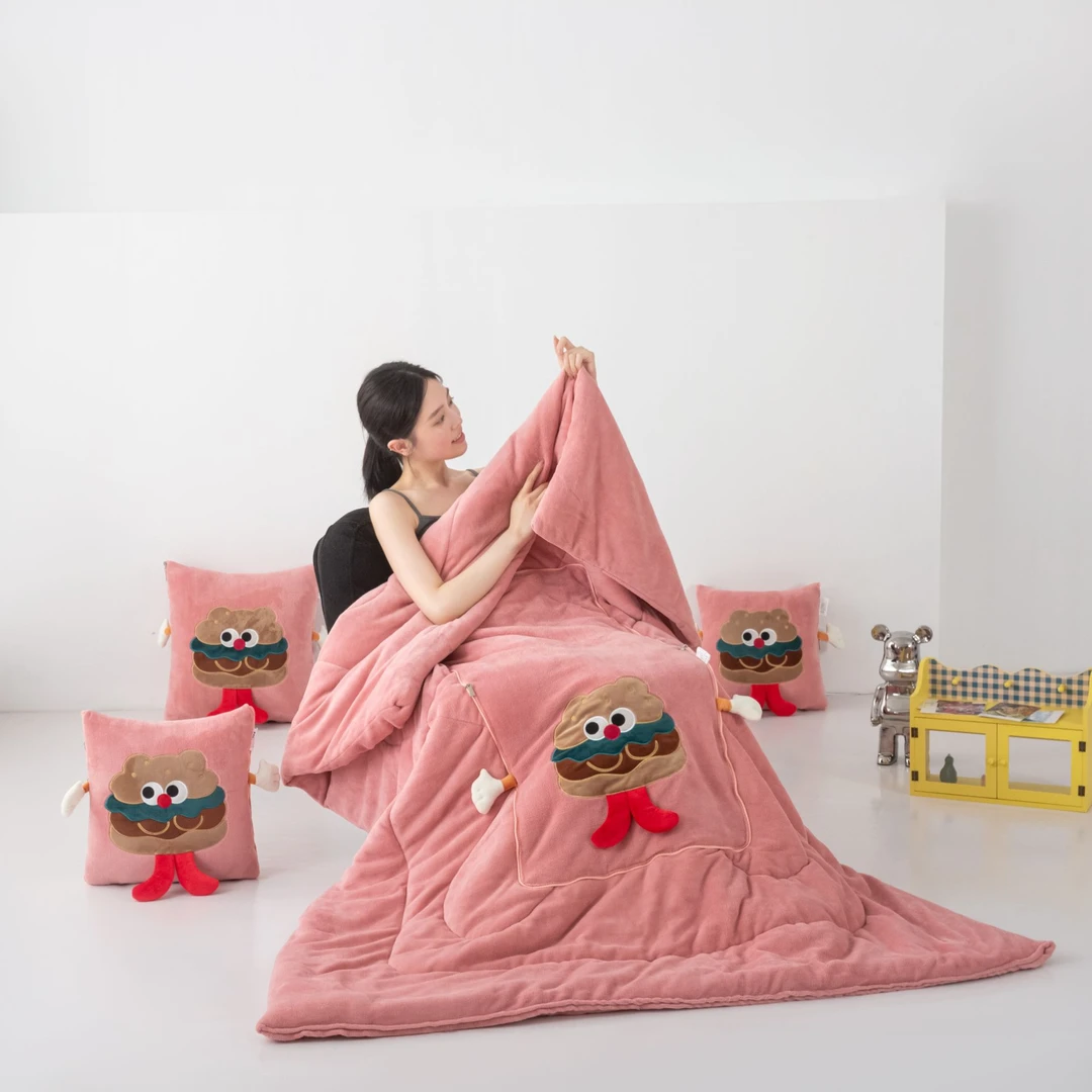 秋冬新款加绒加厚【牛奶绒】多功能抱枕被汽车载办公室午睡靠枕折叠