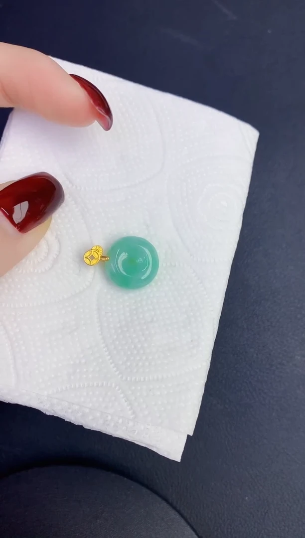 颈饰未镶嵌翡翠1