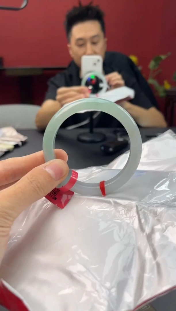 未镶嵌手镯翡翠1057