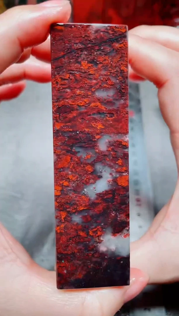 桂林鸡血玉素章3.0左右20