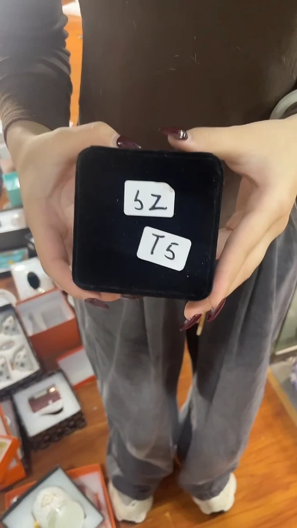 杯鸿辉家品牌瓷器，京东包邮！