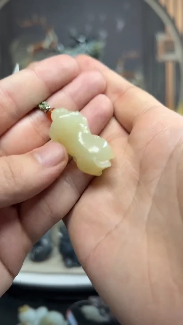 未镶嵌和田玉挂件吊坠