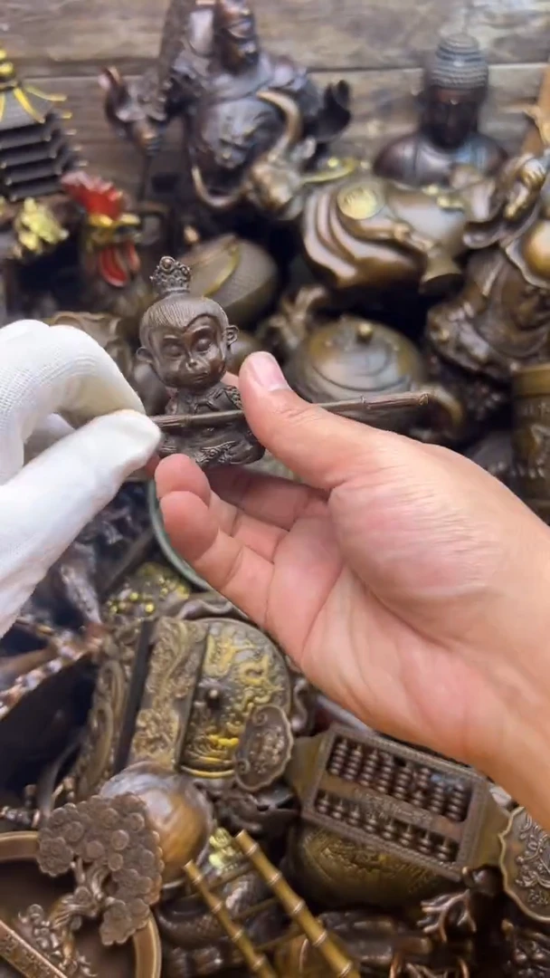 精美铜器，点击下单