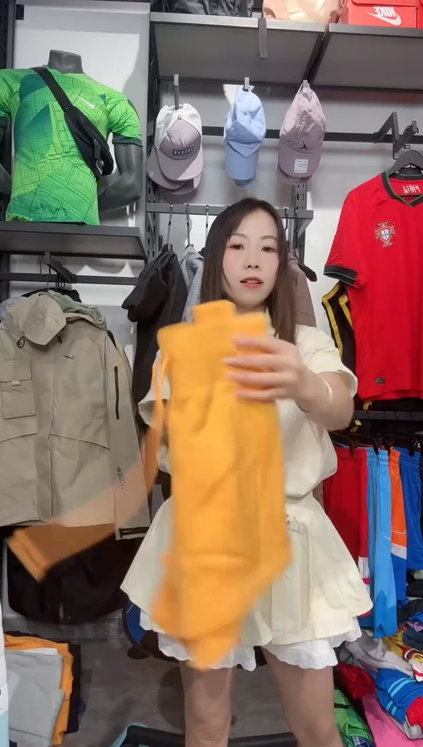 1604编码 瑕疵款直播间过款为准 尺码