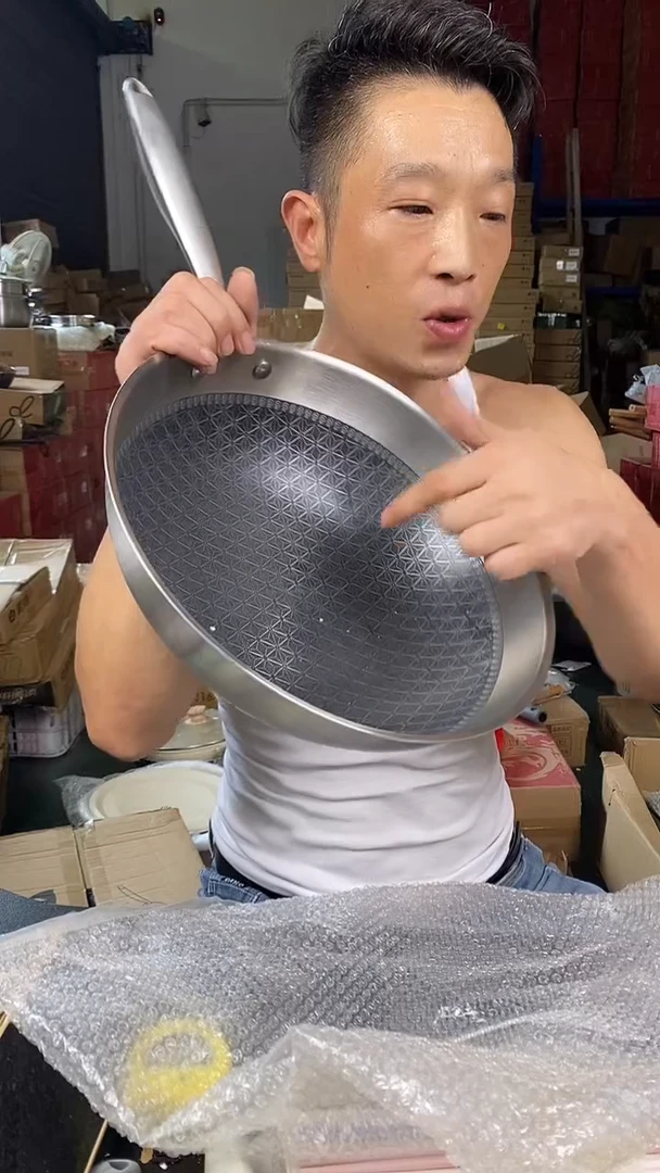 食品级塑料1不锈钢炒锅30无盖 微瑕