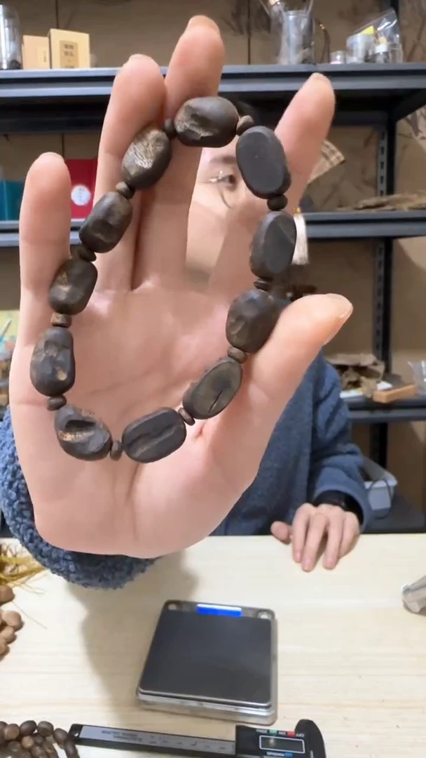 【闪购商品】沉香手串30号留疤包壳沉水随型手串12克+