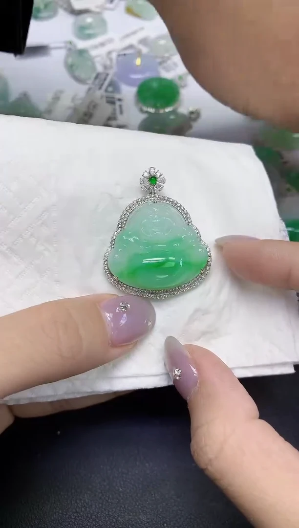 颈饰18K金镶嵌翡翠天然缅甸翡翠A货百元以上9元证书费自理