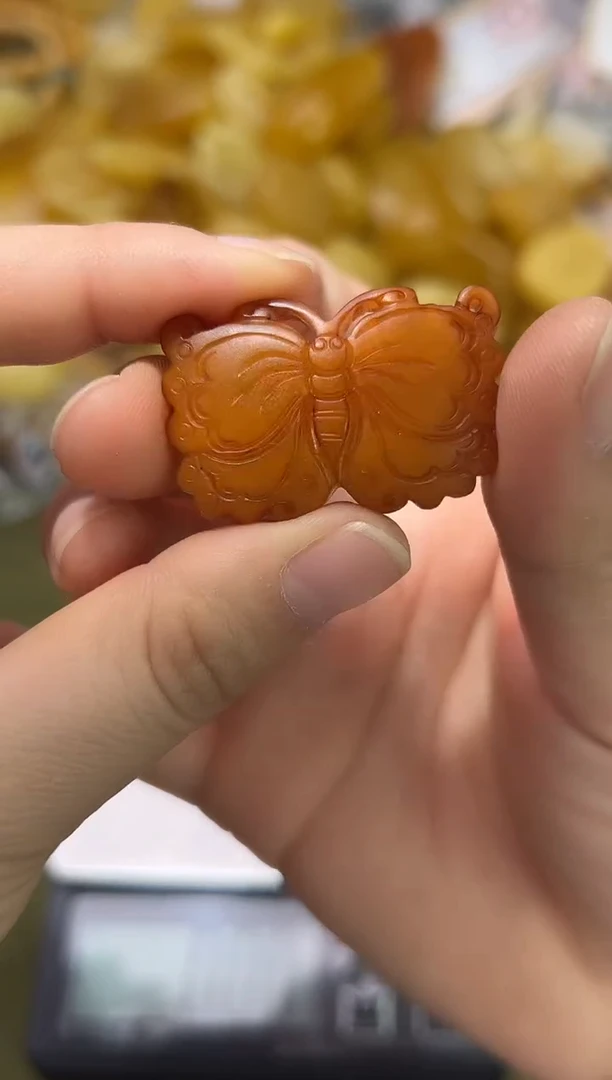 裸石琥珀未镶嵌琥珀蜜蜡吊坠