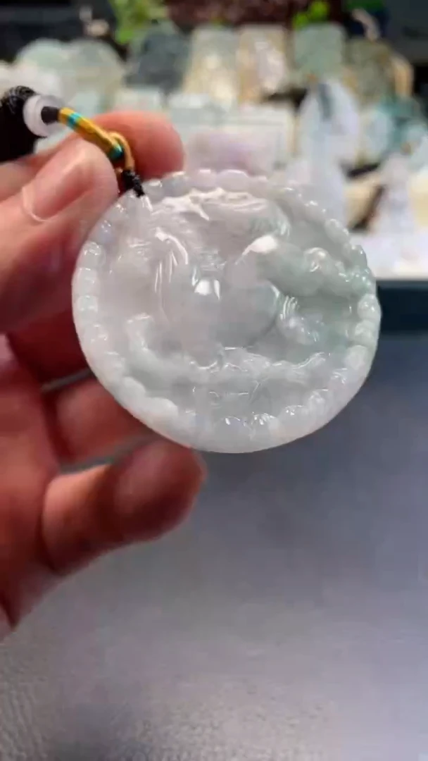 颈饰未镶嵌翡翠10/29/136