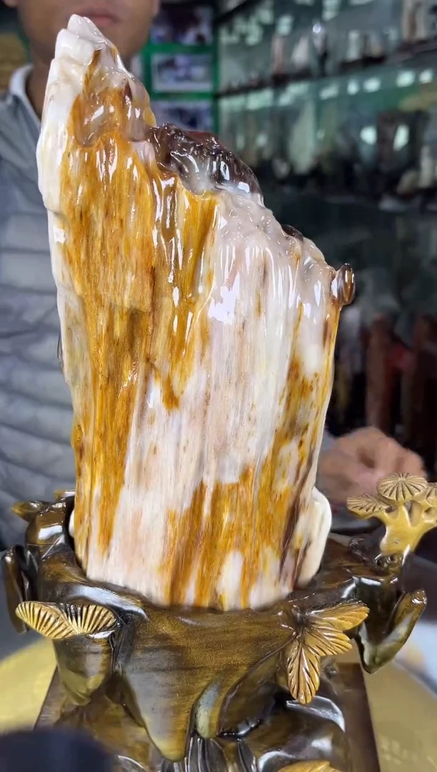 缅甸天然树化玉摆件