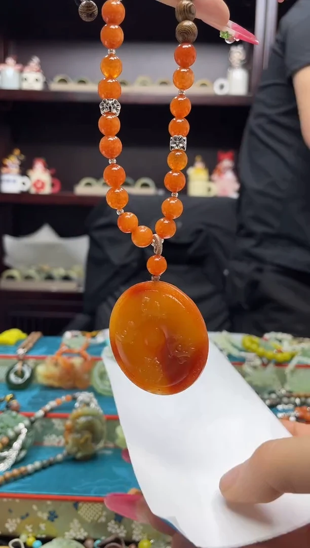 未镶嵌岫玉吊坠·